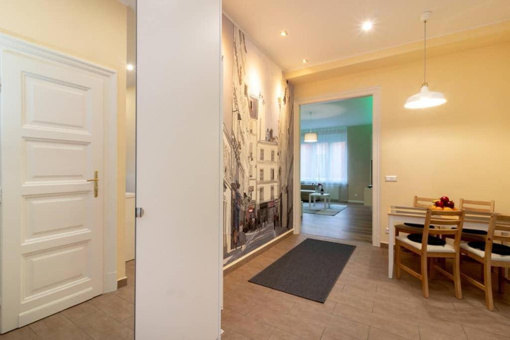 Nice And Cozy Apartment Next To The Parliament Budapest Kültér fotó